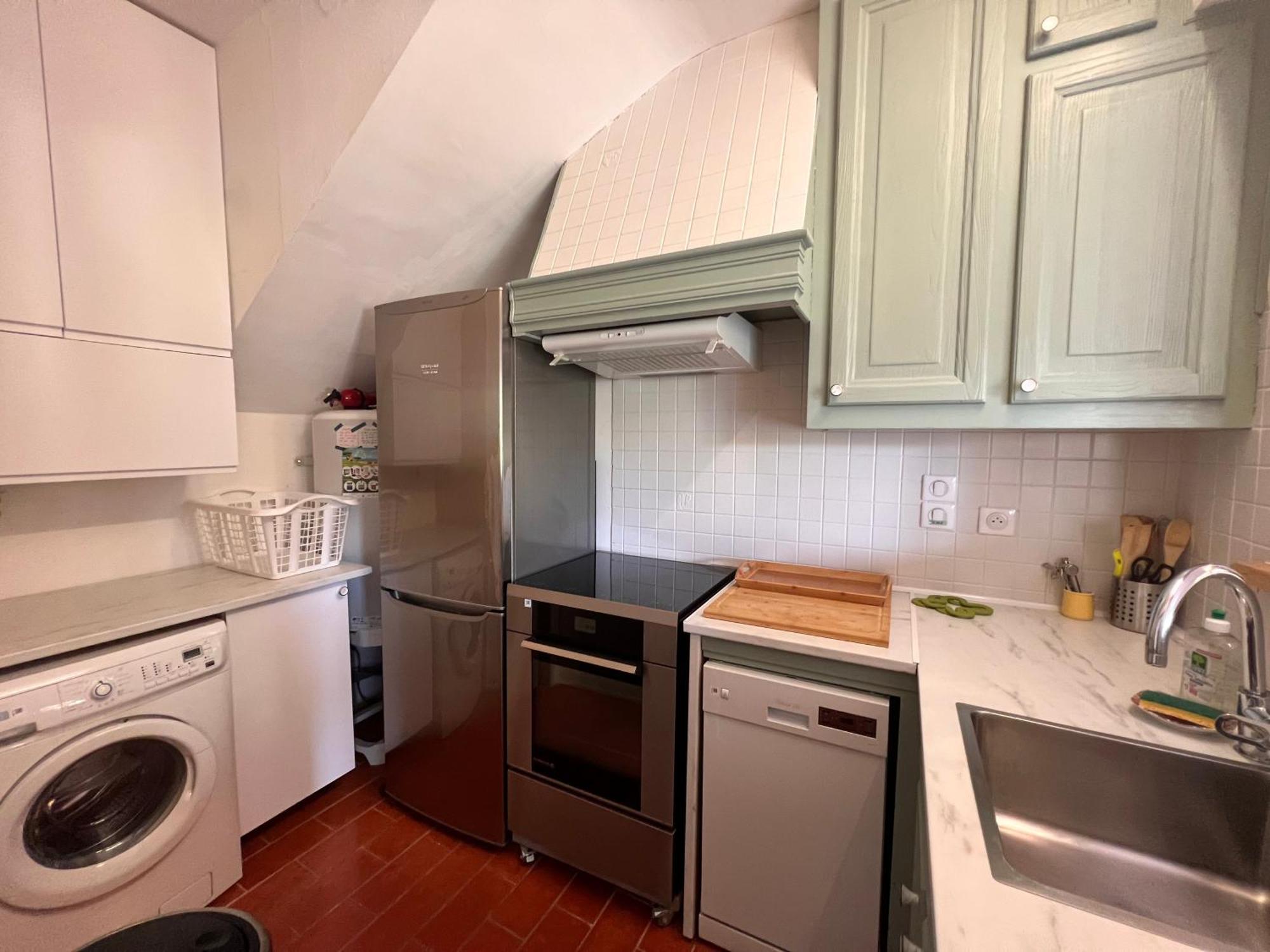 Simone, Appartement Maison, Quartier Calme, Grande Terrasse, Spa, Barbecue, 2 Chambres Фрежюс Экстерьер фото
